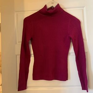 Turtle neck sweater